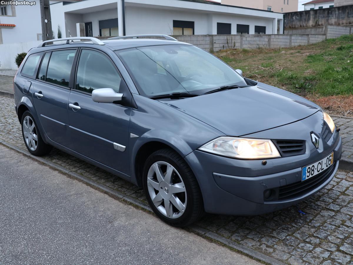 Renault Mégane Dynamique Luxe 105CV Cx.6 — fotografia 10