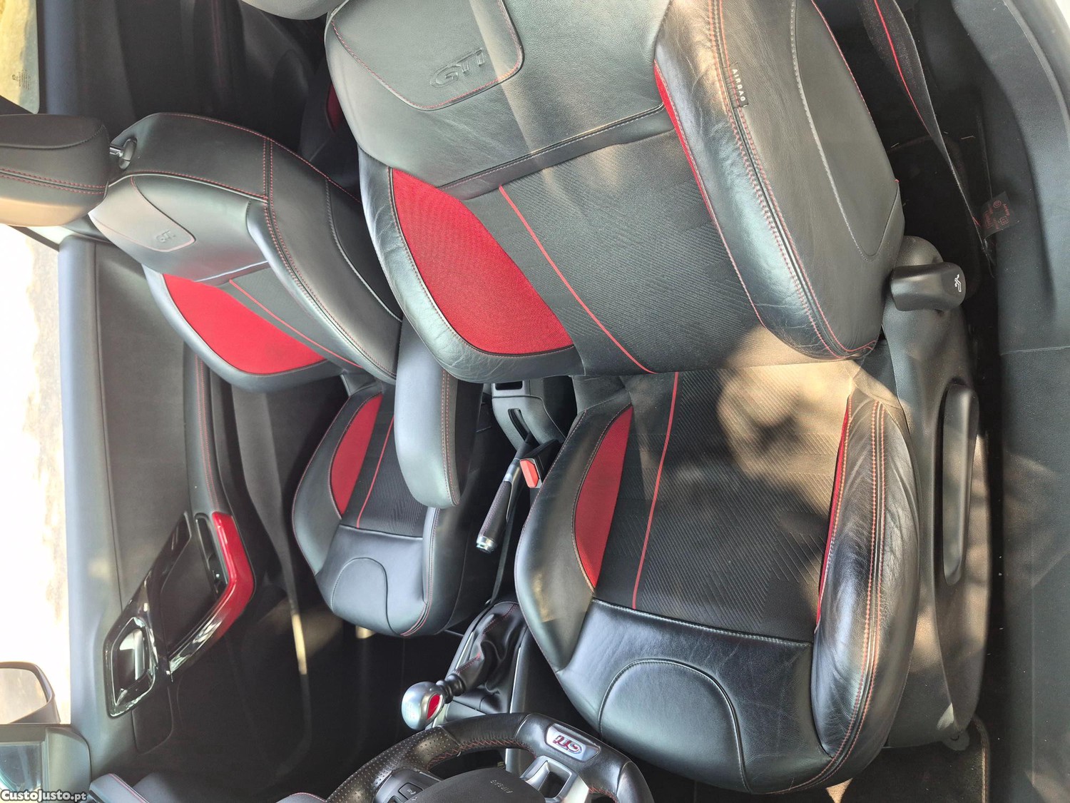 Peugeot 208 GTI — fotografia 6