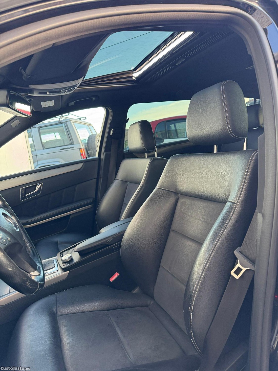 Mercedes-Benz E 250 AMG cx.7G Tronic — fotografia 10