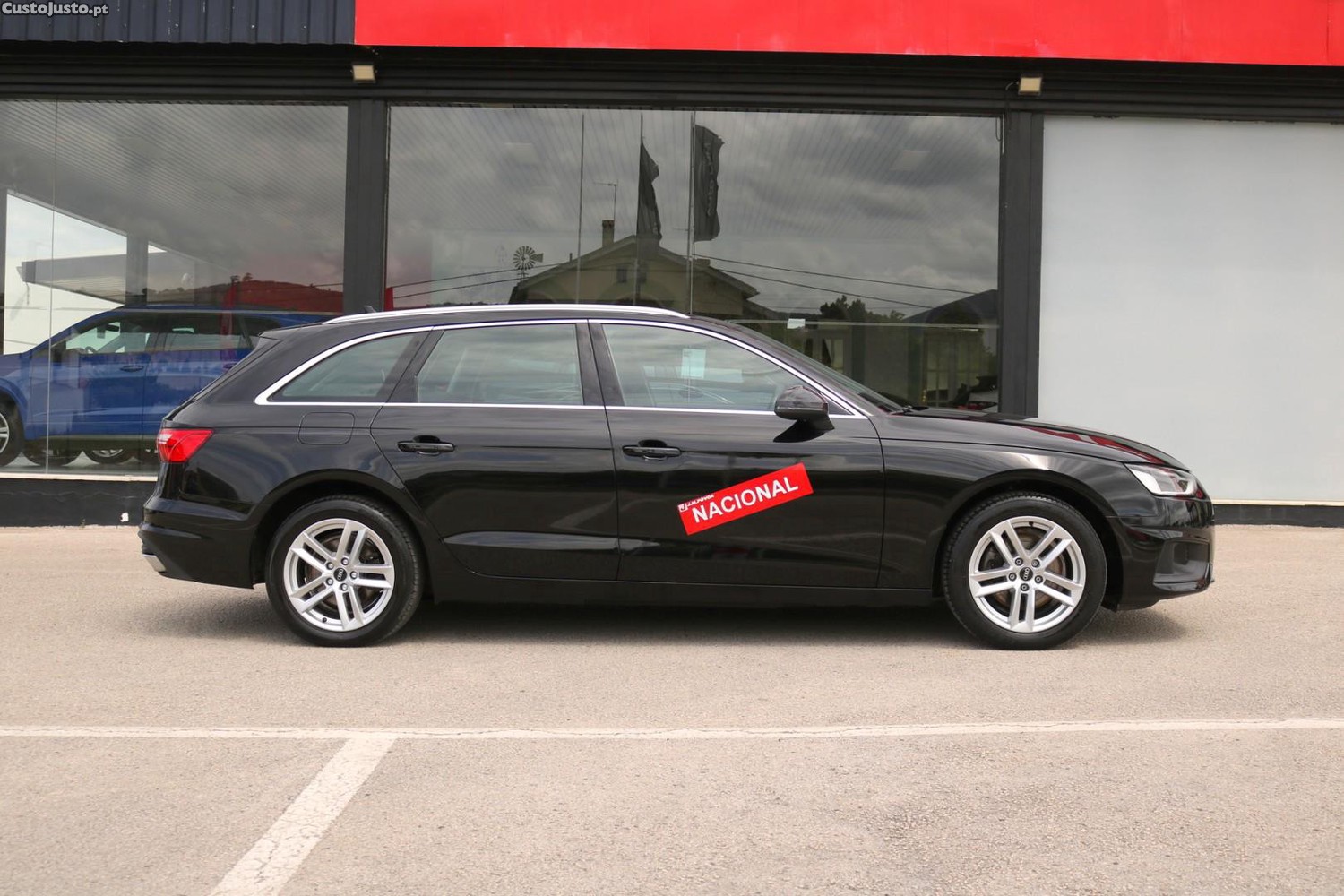 Audi A4 Avant 30 TDI S Tronic 136cv — fotografia 51