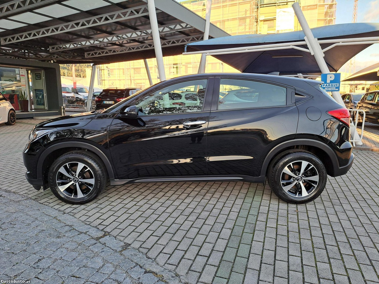 Honda HR-V 1.6 i-DTEC Elegance+Connect Navi - 19 — photo 3