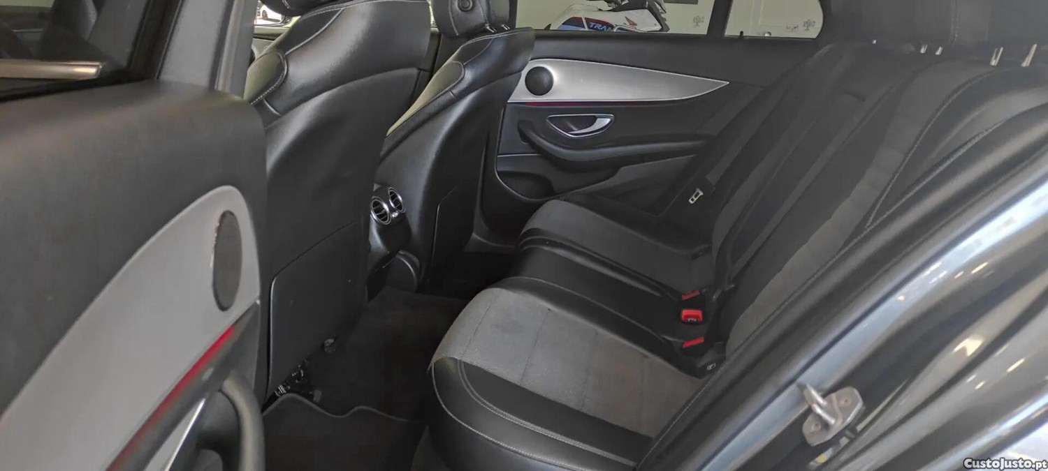 Mercedes-Benz E 220 d Avantgarde — fotografia 14