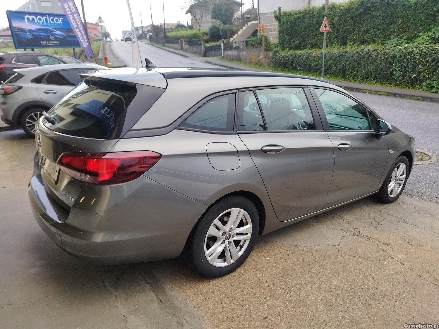 Opel Astra 1.6 cdti sports tourer business — fotografia 8