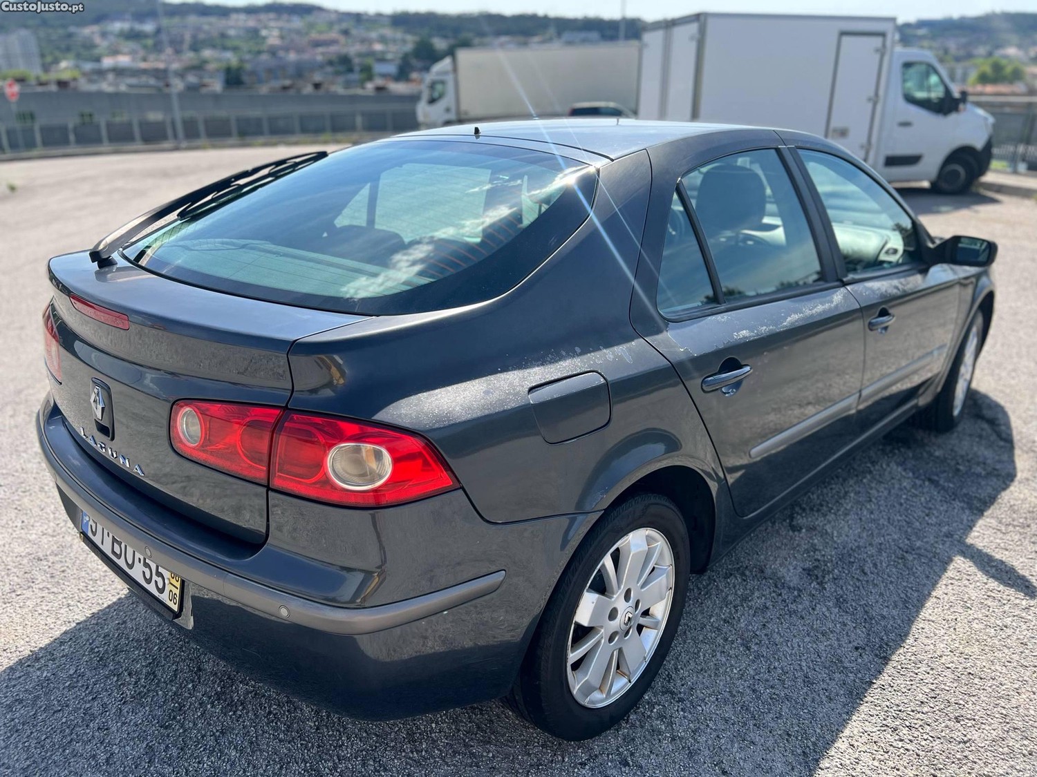 Renault Laguna 1.9 DCI — fotografia 3