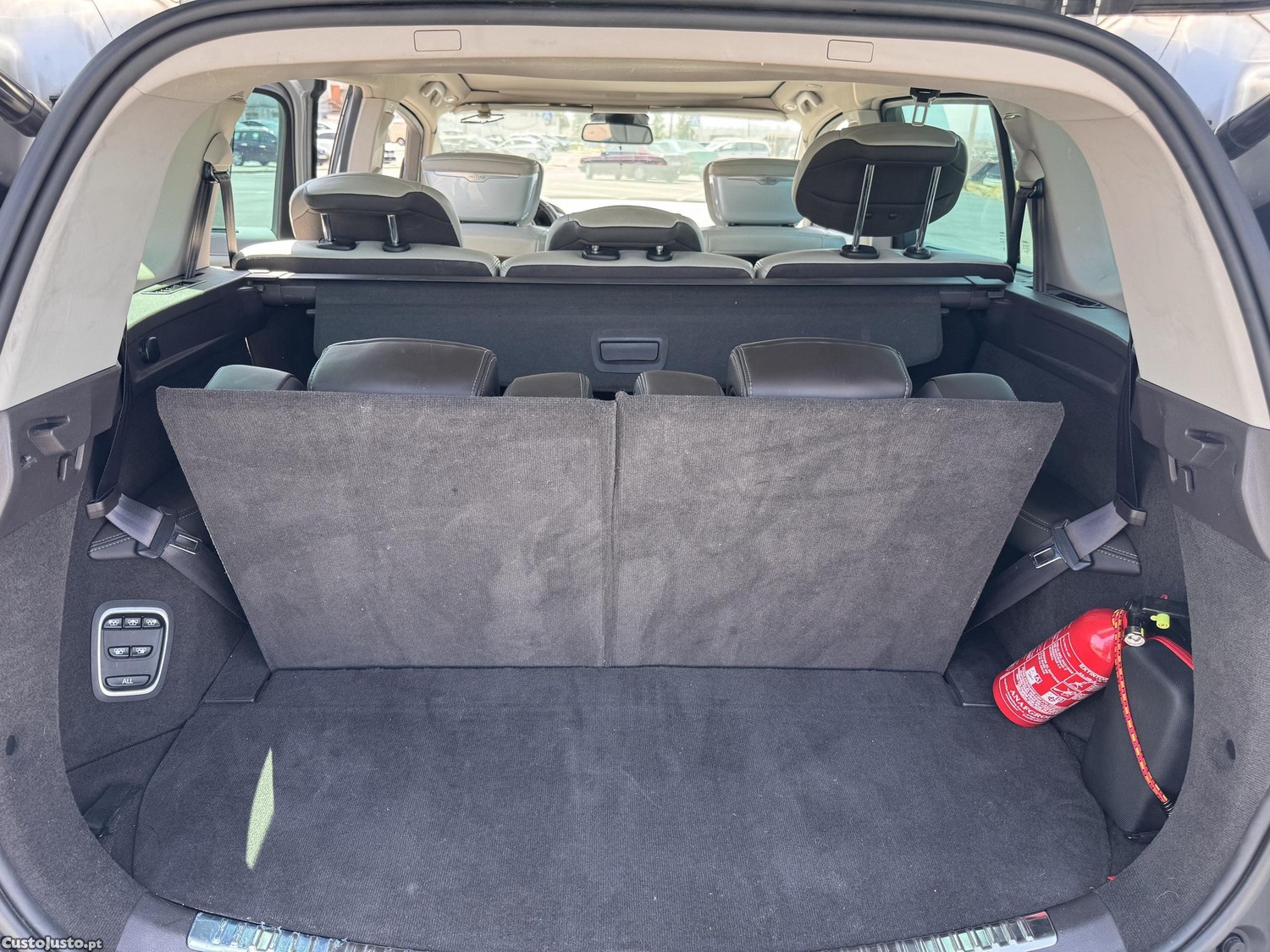 Renault Espace Initiale Paris — fotografia 3