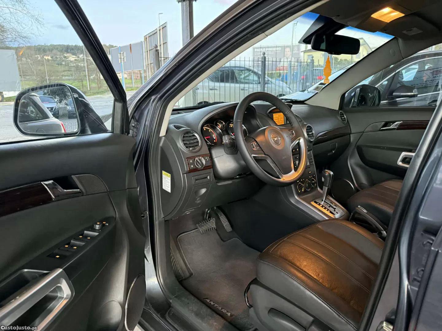 Opel Antara 2.0 cdti active-select — fotografia 8