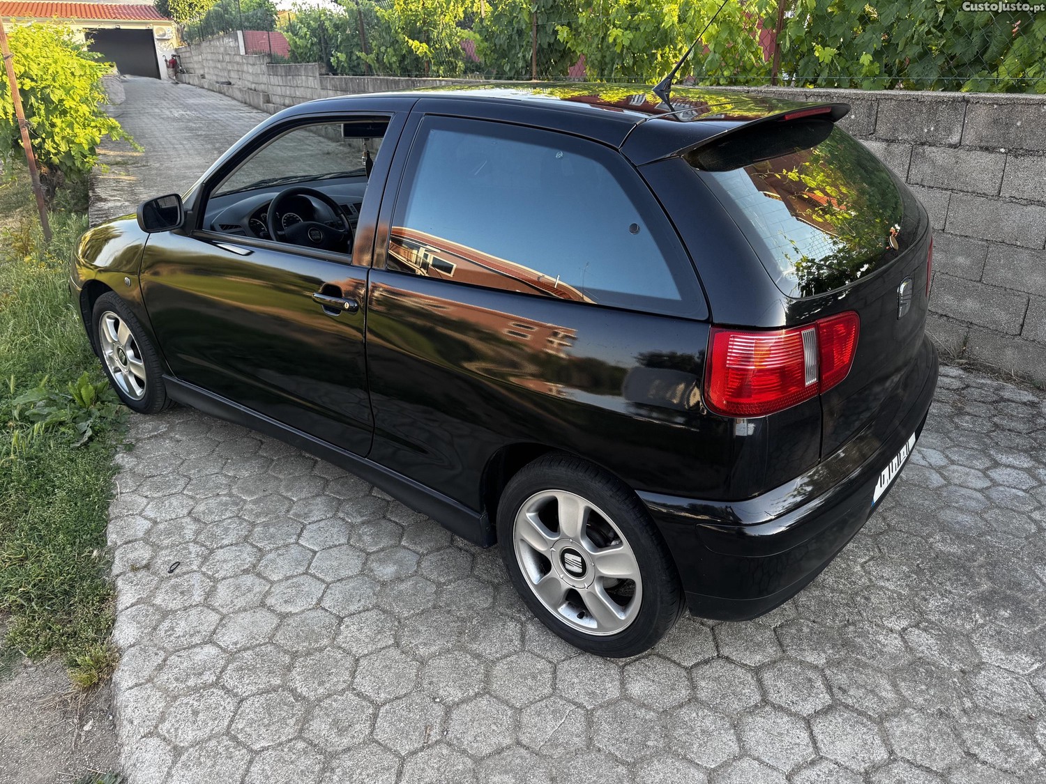 SEAT Ibiza 110cv Sport — fotografia 8