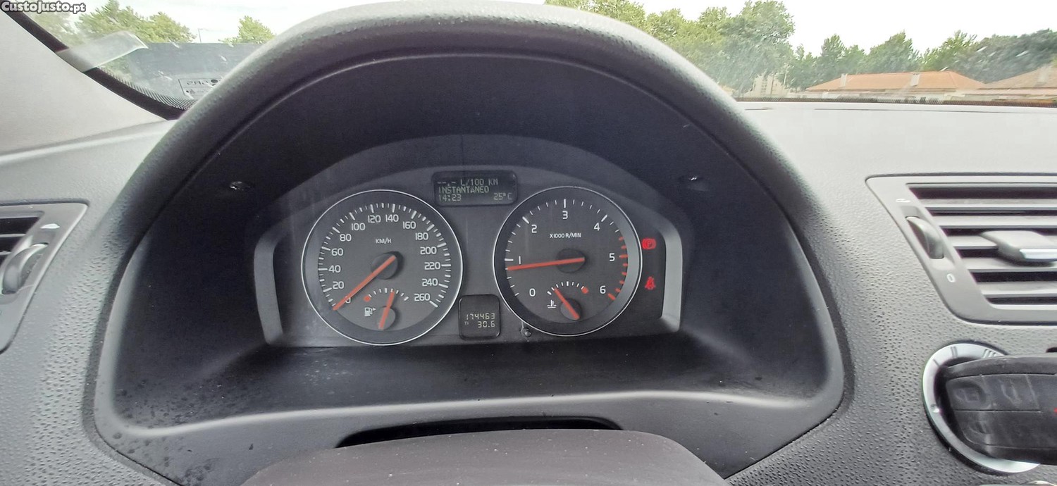 Volvo C30 Summum — fotografia 6