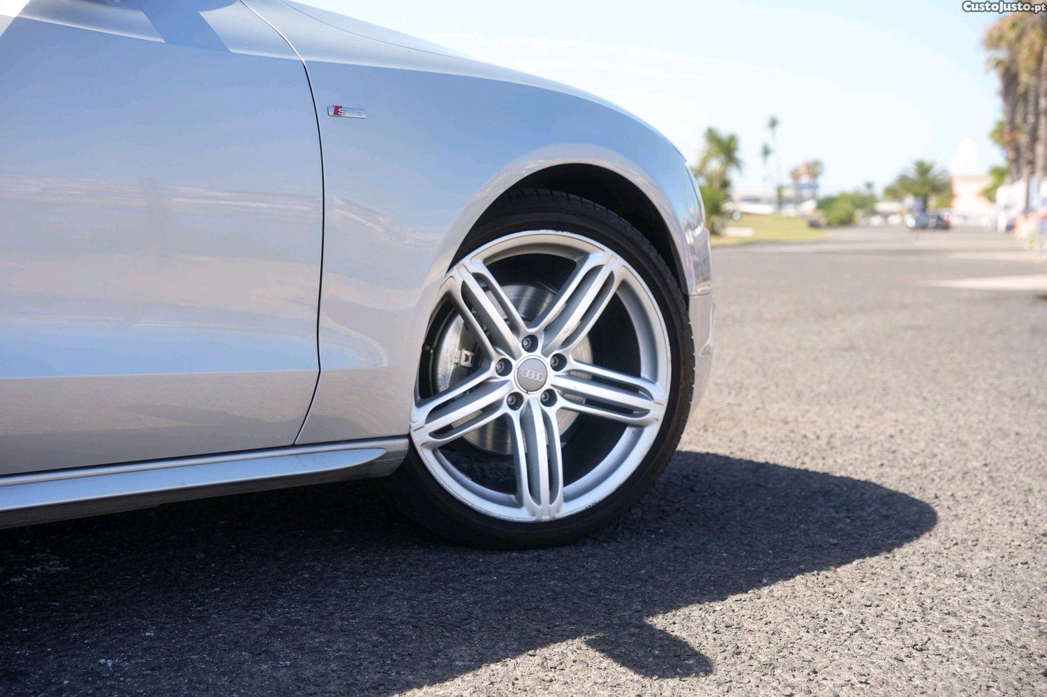Audi A5 2.0 TFSI S Line — fotografia 8