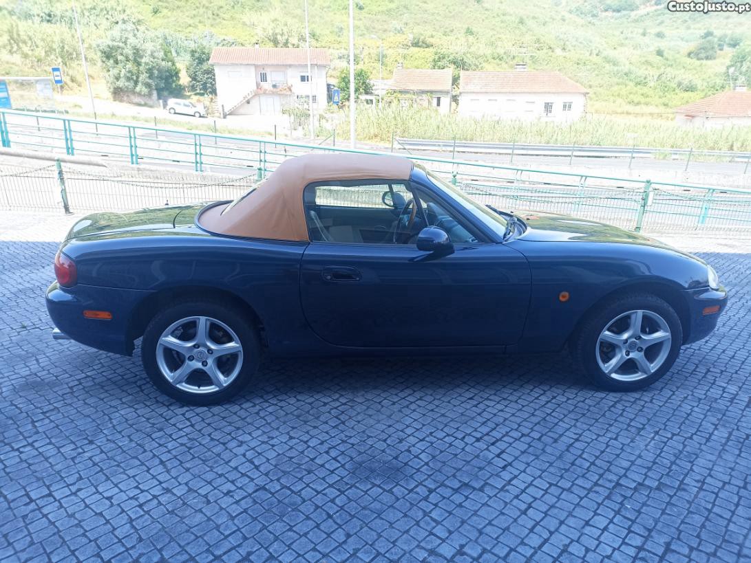 Mazda MX-5 (Mx-5) - 99 foto 4
