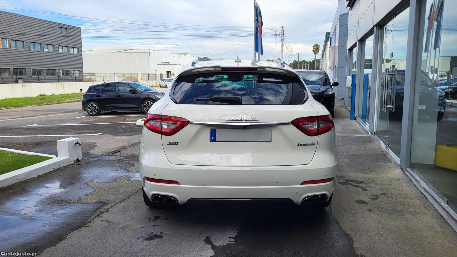 Maserati Levante S GrandSport - 17 foto 4