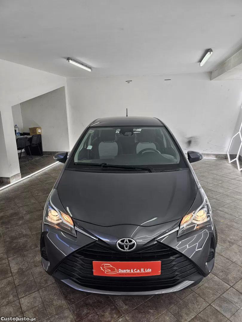 Toyota Yaris 1.0 vvt-i comfort — fotografia 20