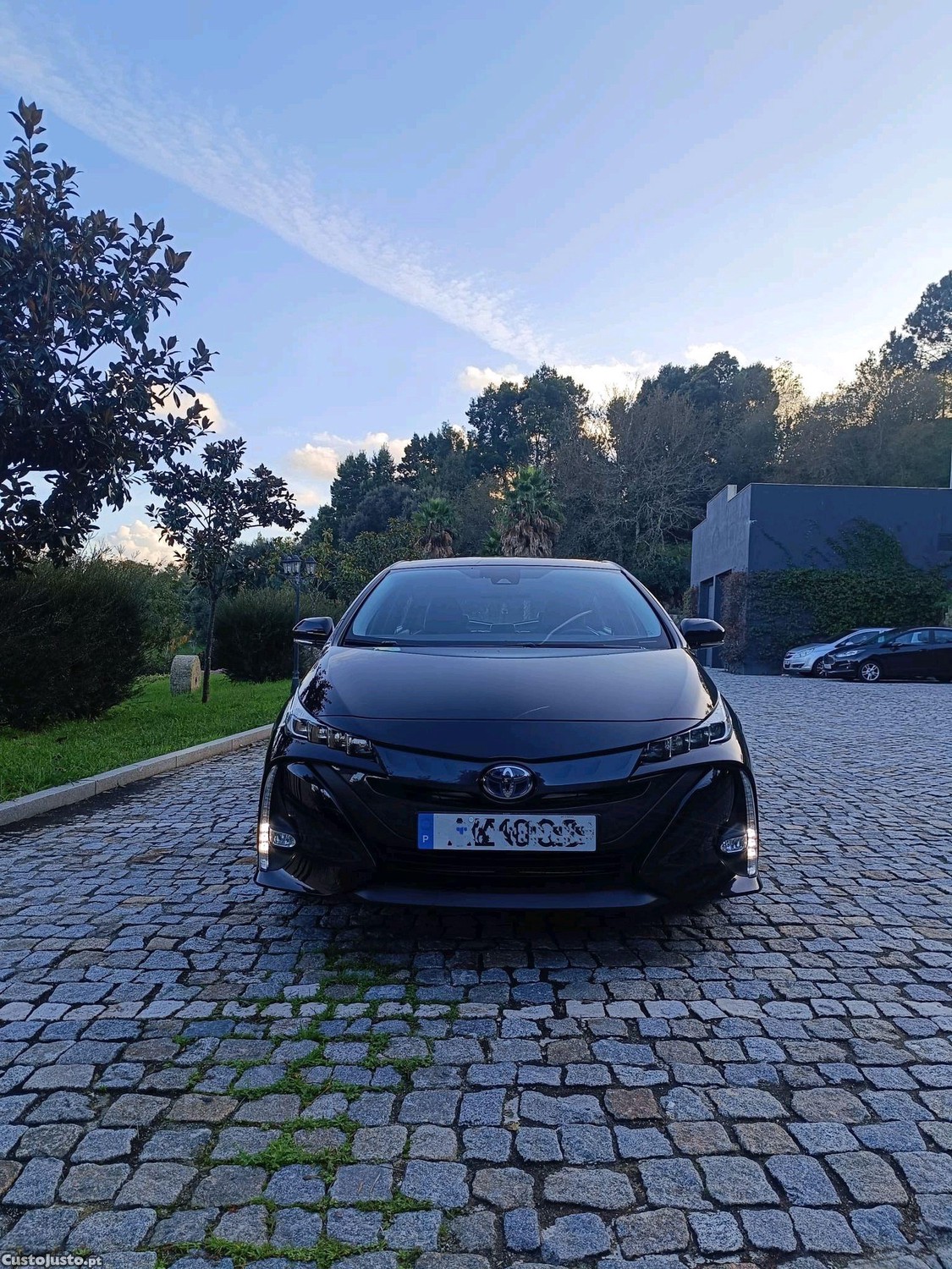 Toyota Prius 1.8 plugin exclusive 39600 kms — fotografia 10