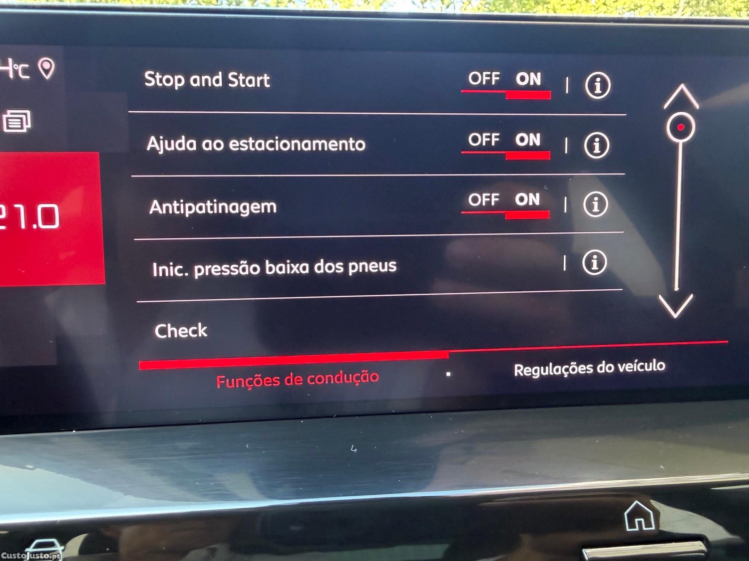 Citroën C4 1.2 PureTech Feel — fotografia 8