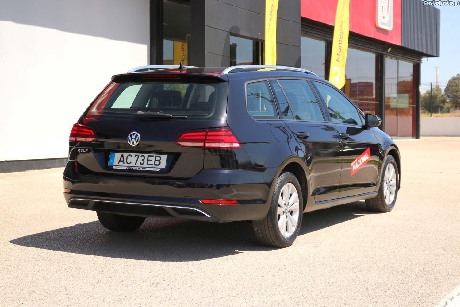 Volkswagen Golf Variant 1.6 TDI Confortline 115cv — fotografia 53