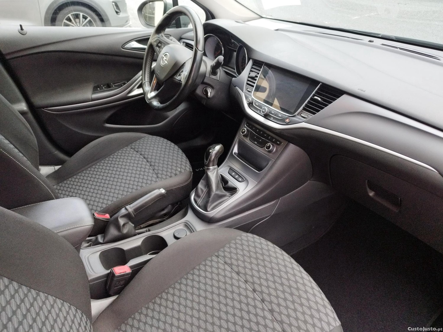 Opel Astra 1.6 cdti sports tourer business — fotografia 5
