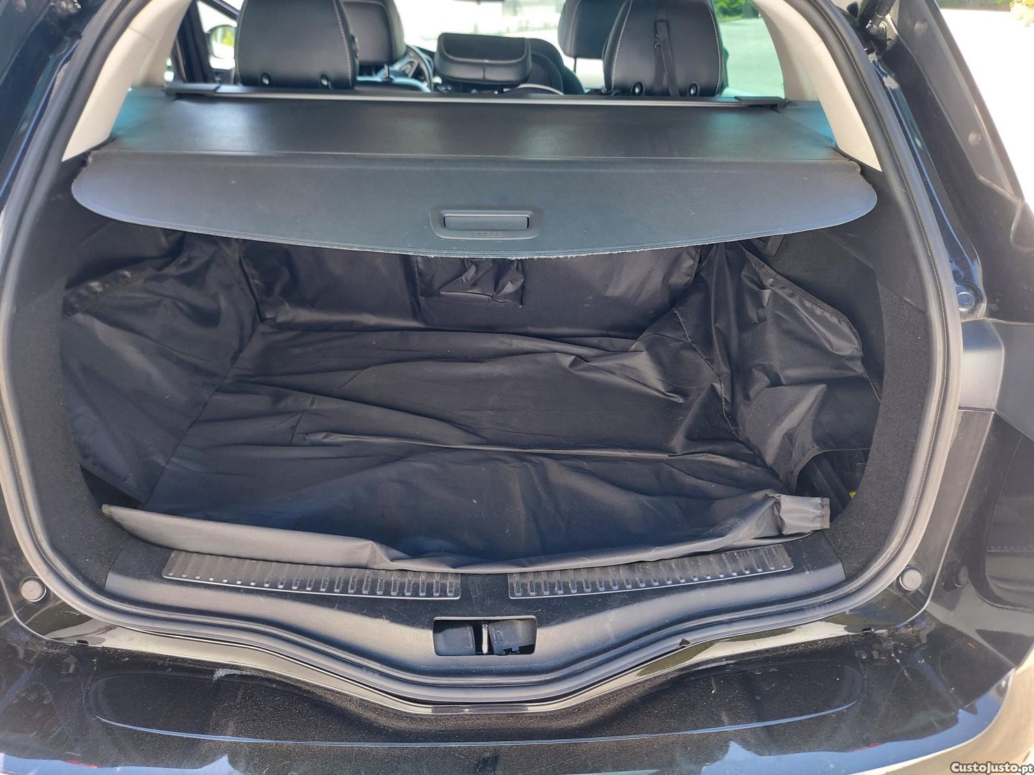 Renault Mégane Break — fotografia 8