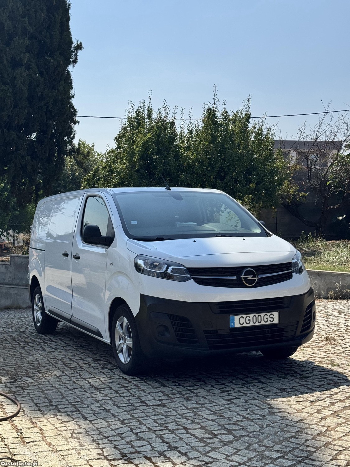Opel Vivaro 2.0 120cv — fotografia 8