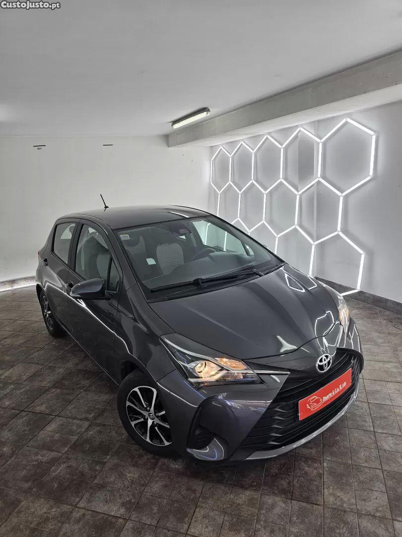 Toyota Yaris 1.0 vvt-i comfort — fotografia 19