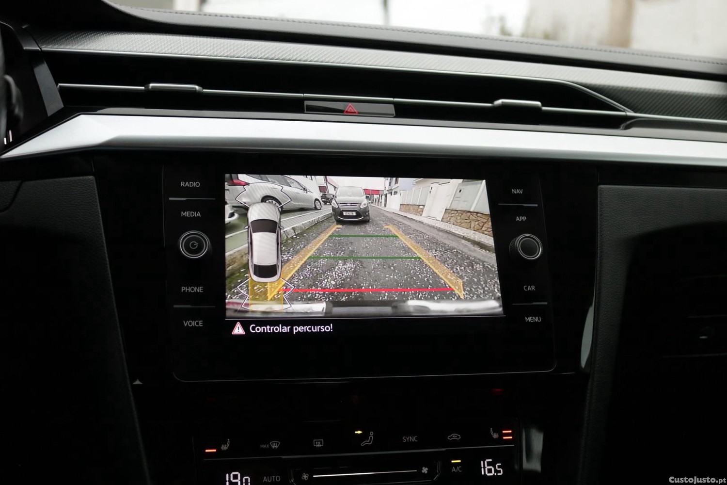 Volkswagen Arteon 2.0 TDI Elegance DSG 150cv — fotografia 11