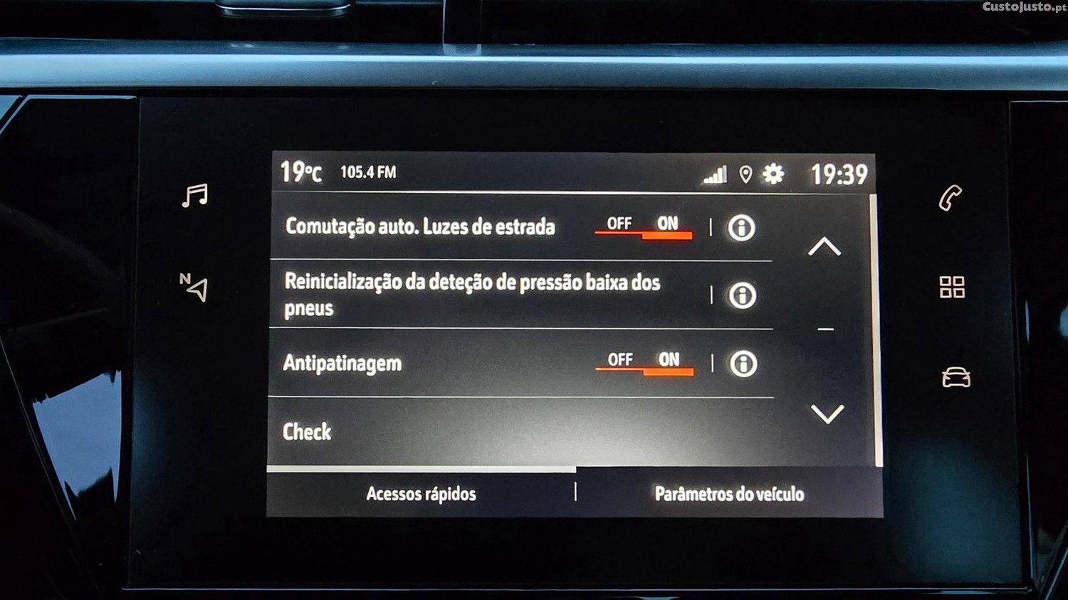 Opel Corsa 1.2 T Elegance — fotografia 7