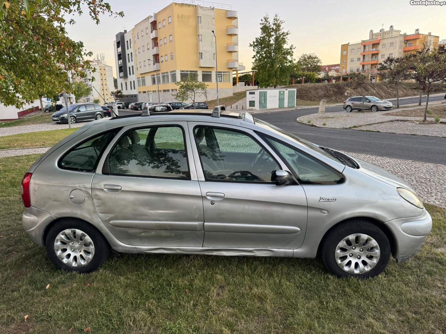 Citroën Picasso Ano 2002 — fotografia 3