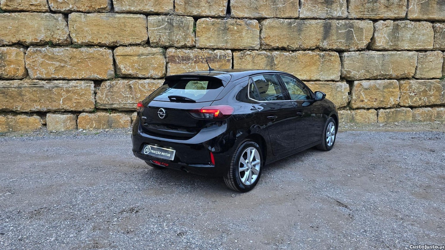 Opel Corsa 1.2 T Elegance — fotografia 29