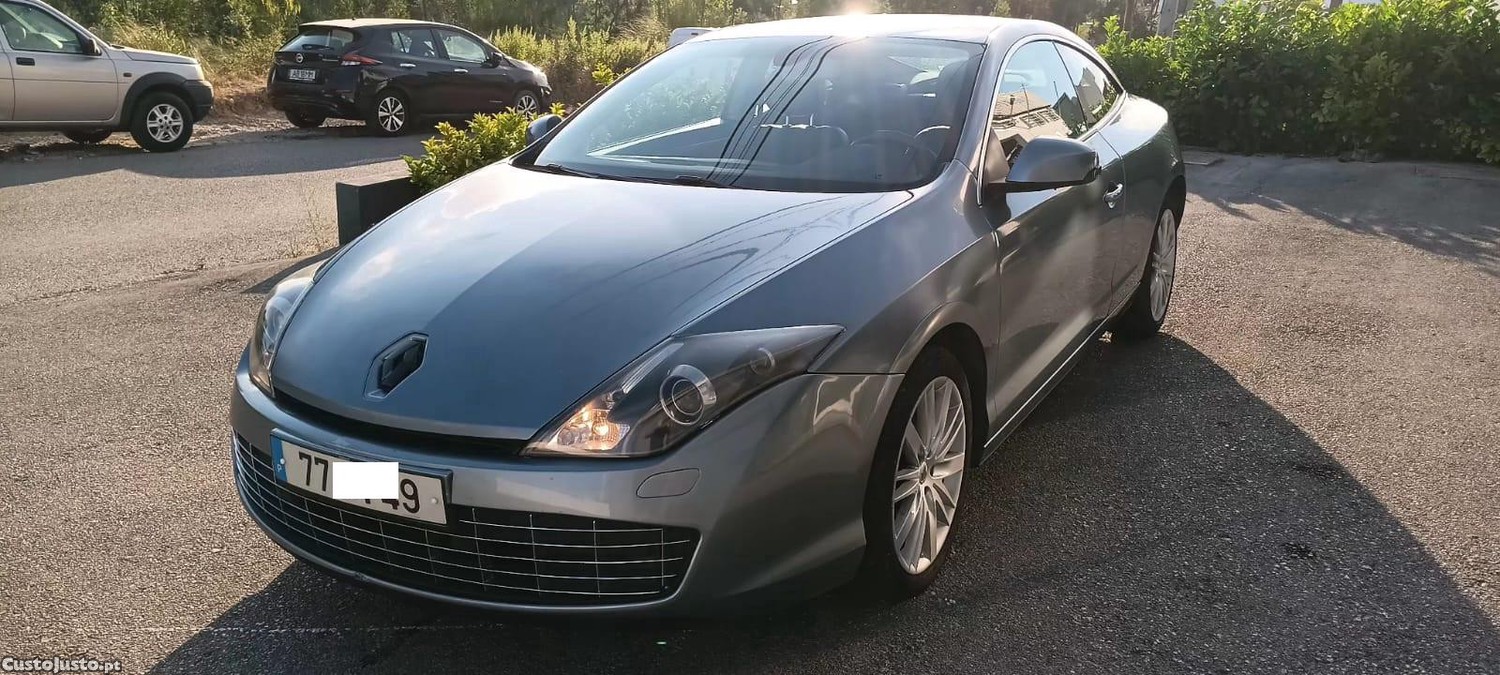 Renault Laguna COUPE 20. dCI 178 CV GT — fotografia 10