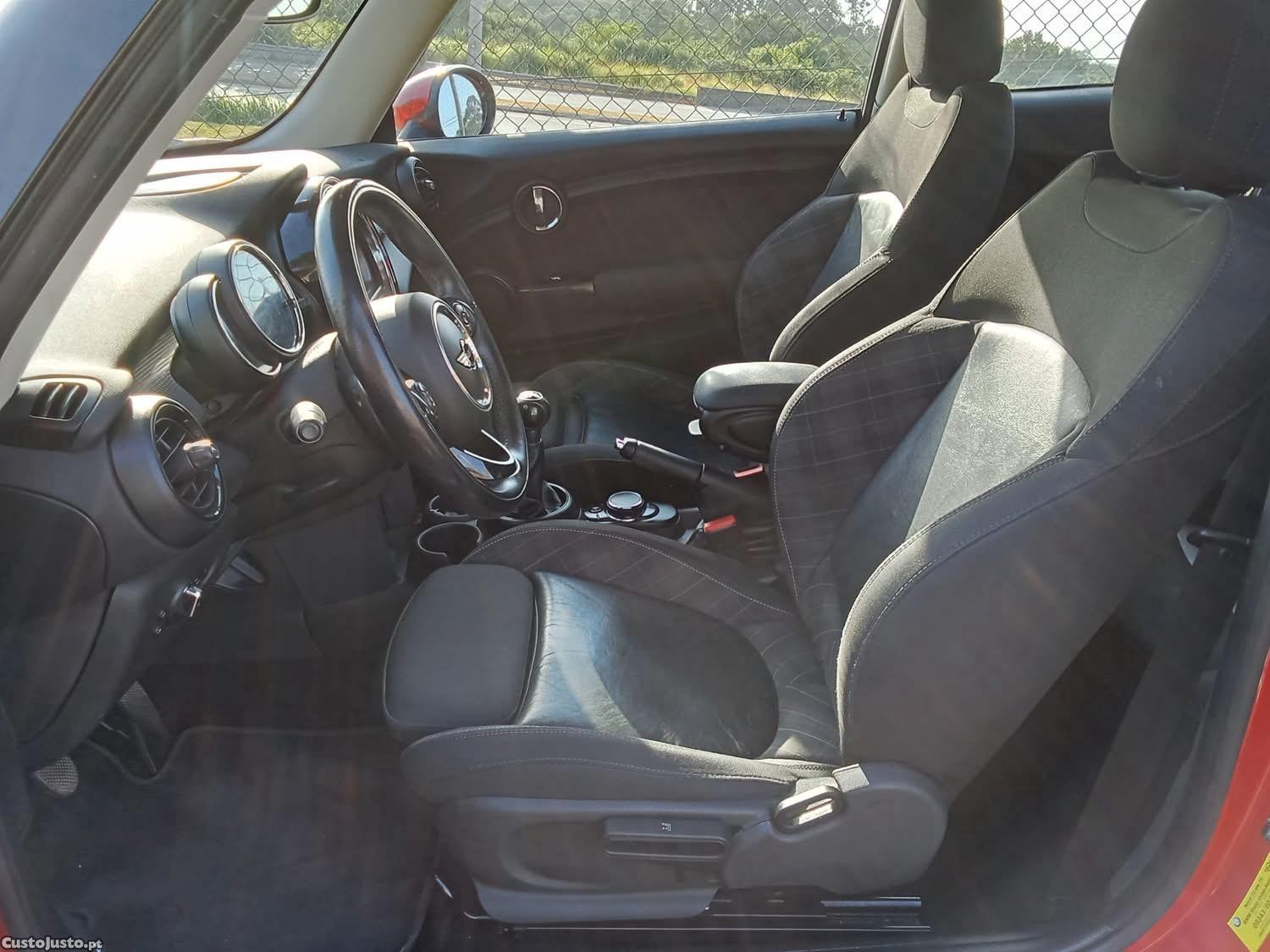 MINI One Sport 1.5115cv — fotografia 3