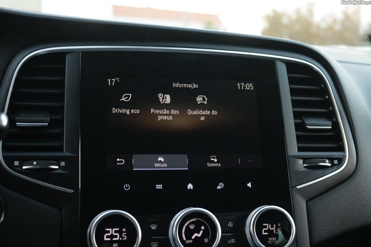 Renault Mégane 1.5 Blue DCI Limited 115cv — fotografia 11