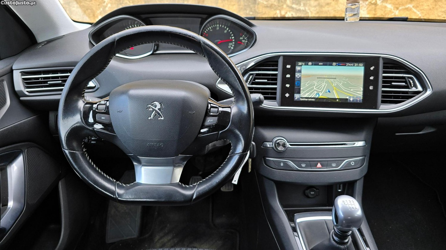Peugeot 308 SW 1.6 BlueHDi Access — fotografia 18