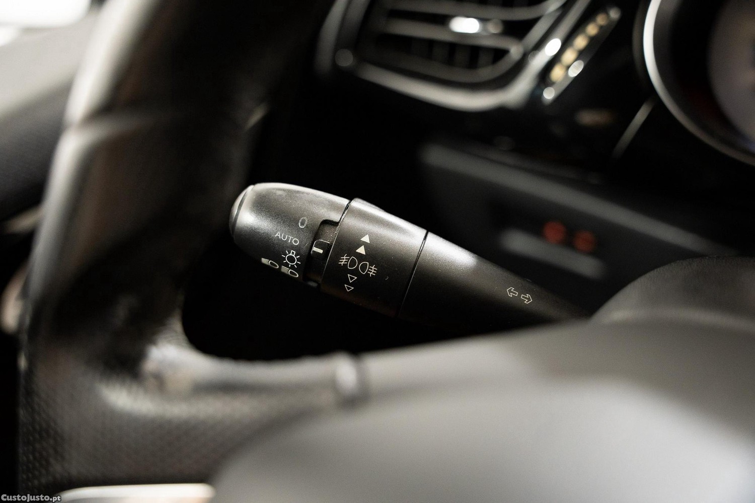 Citroën DS3 1.6 e-HDi So Chic — fotografia 10