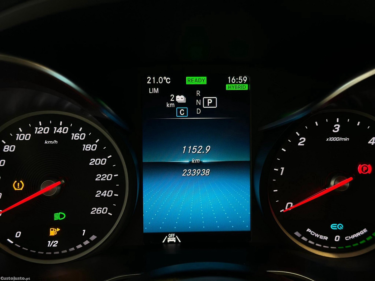 Mercedes-Benz C 300 de AMG Line — fotografia 13