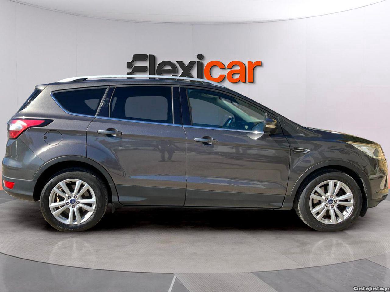 Ford Kuga 1.5 TDCi Titanium — fotografia 10