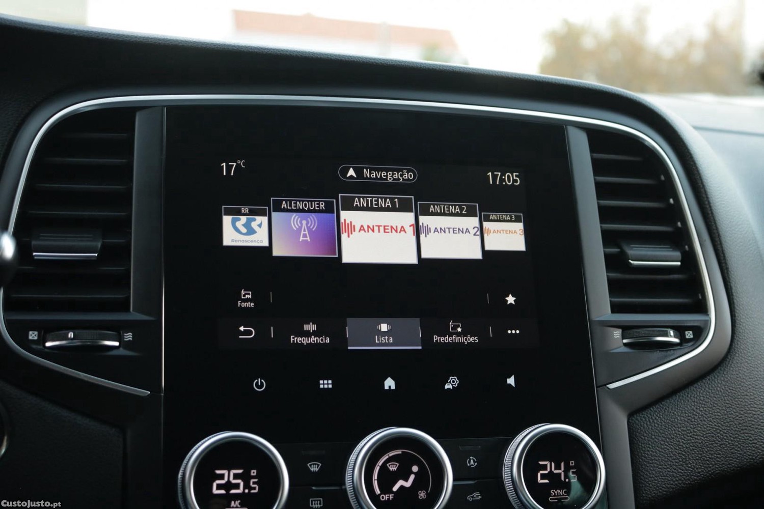 Renault Mégane 1.5 Blue DCI Limited 115cv — fotografia 10
