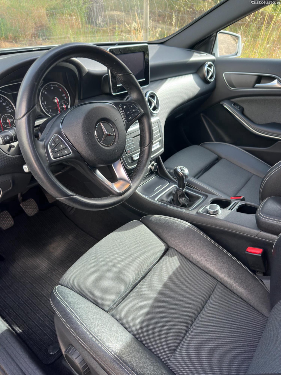 Mercedes-Benz A 180 180 D — fotografia 4