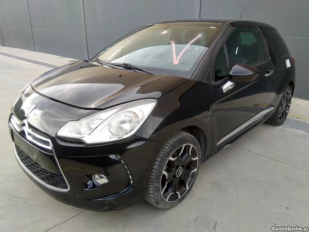 Citroën DS3 1.6 VTi 120 (88 kW / 120 cv) [04.2010 - 07.2015] - 13 — photo 2