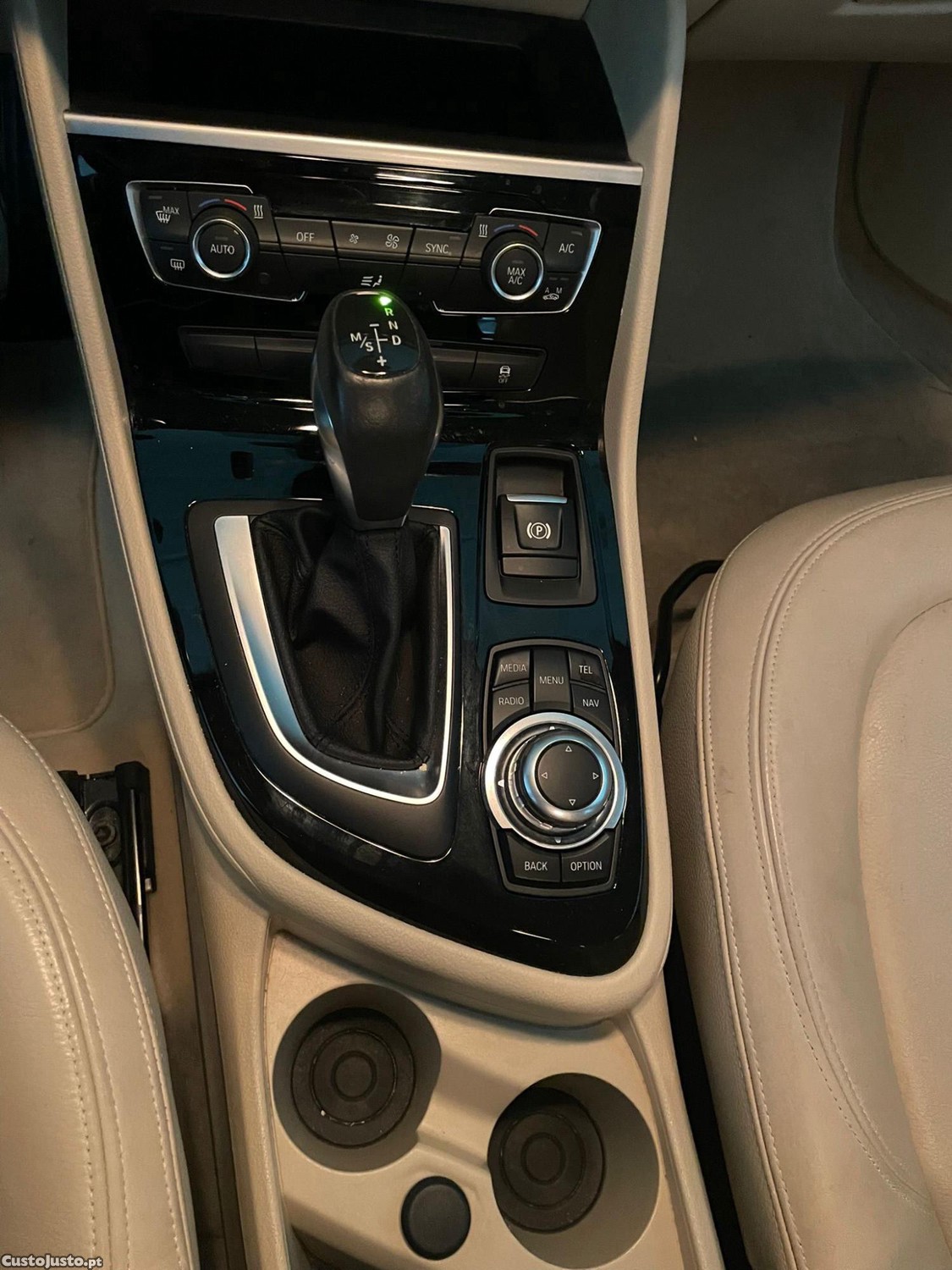 BMW 216 Active Tourer — fotografia 2