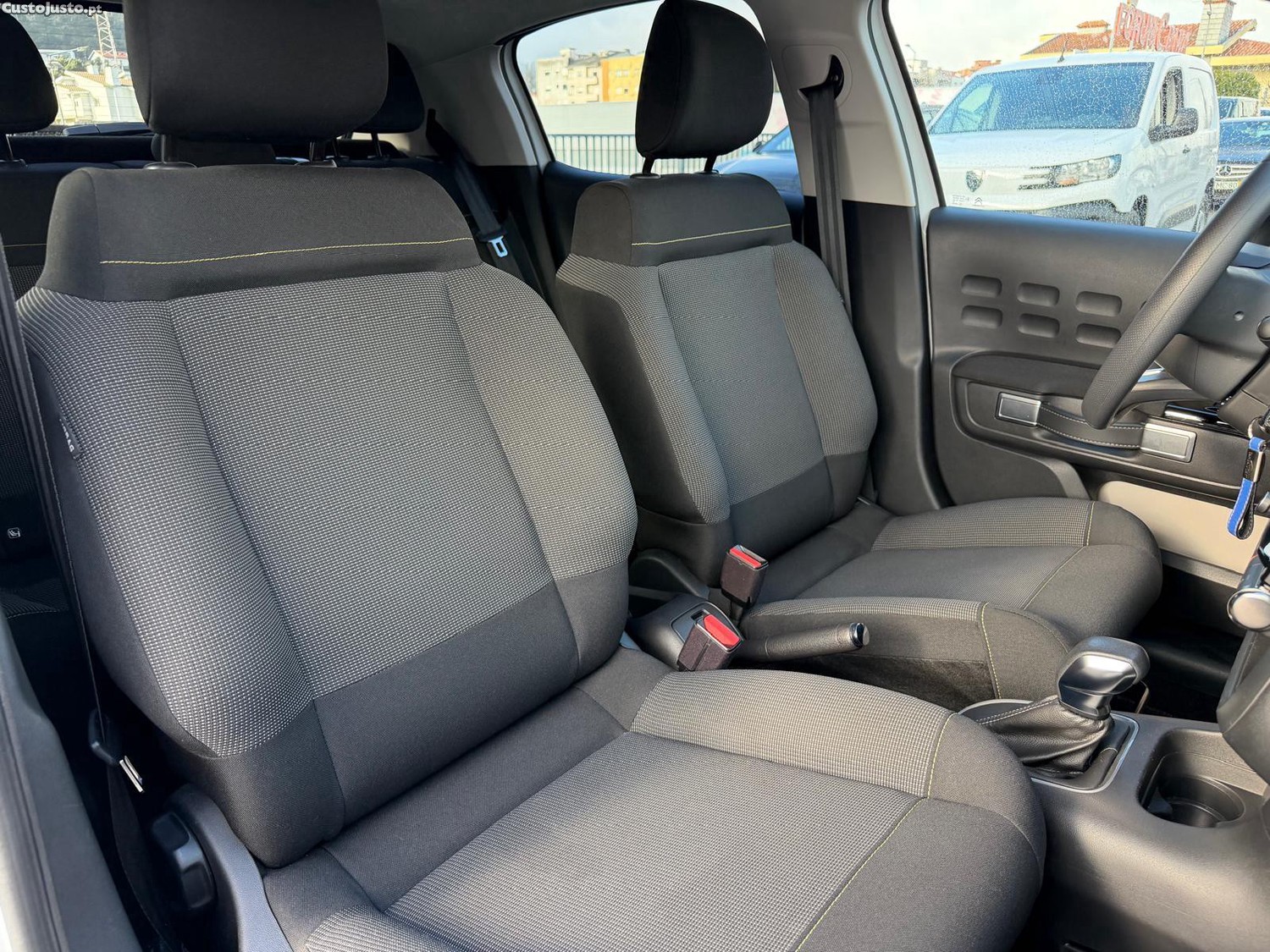 Citroën C3 1.2 PureTech Max EAT6 — fotografia 8