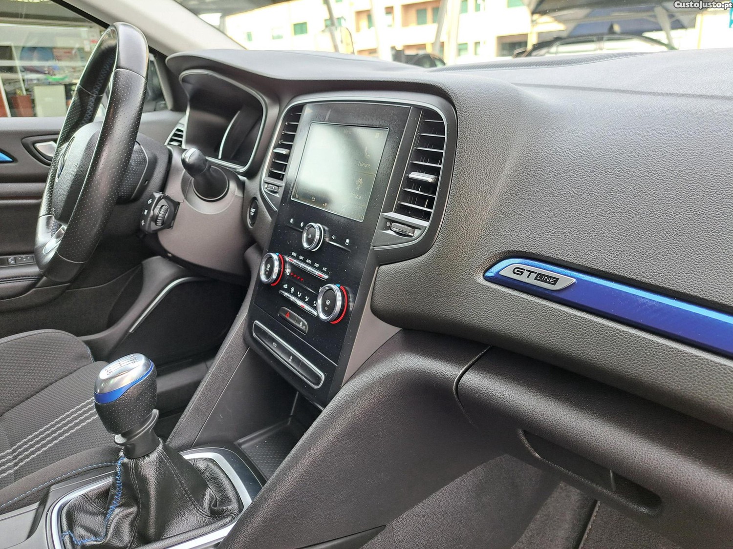 Renault Mégane 1.3 TCe GT Line — fotografia 8