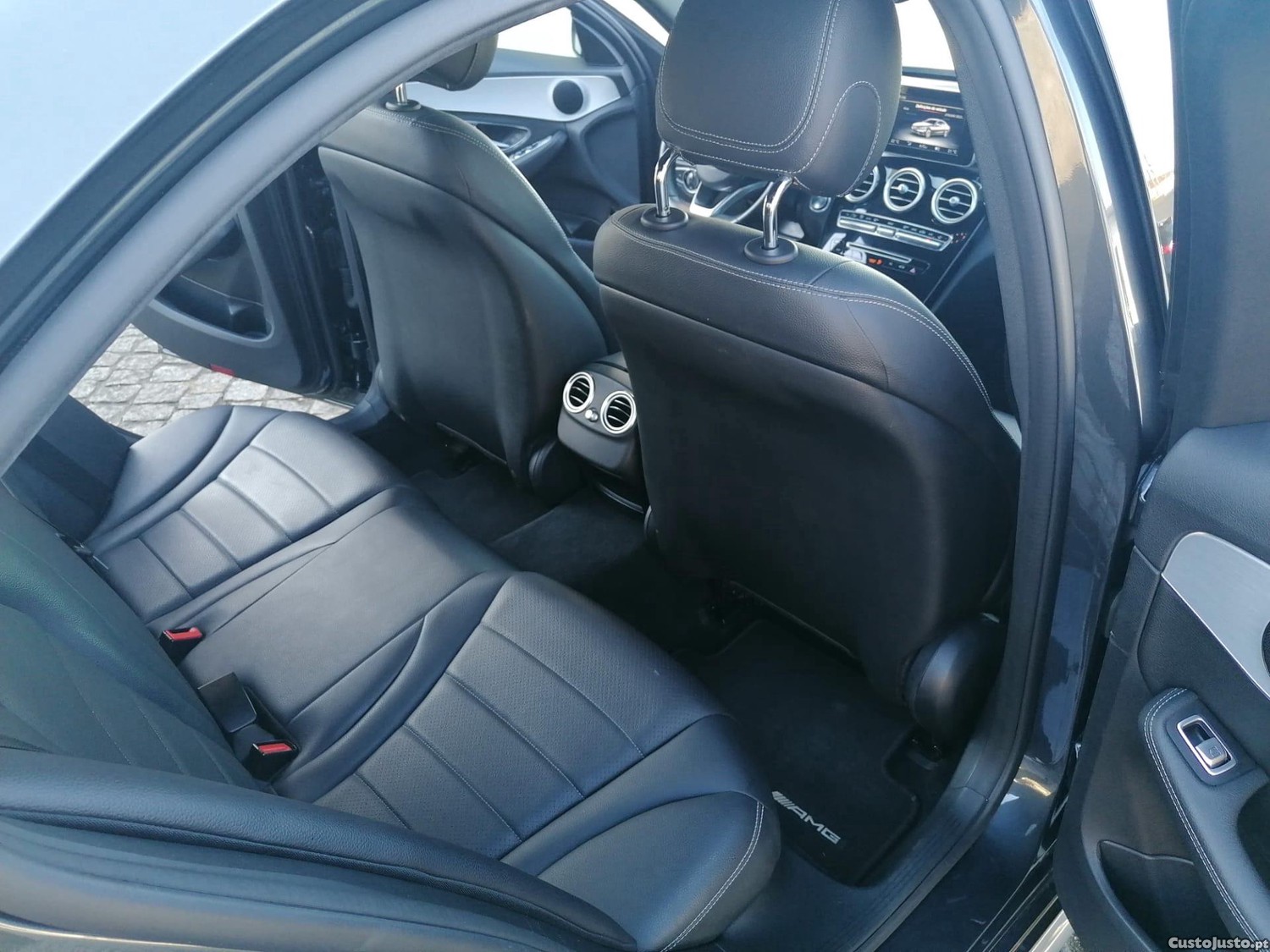 Mercedes-Benz C 250 Amg — fotografia 8