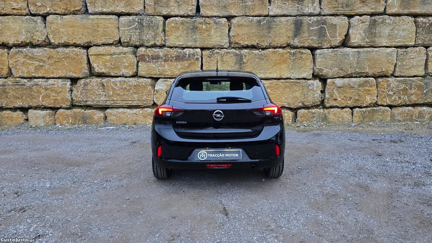 Opel Corsa 1.2 T Elegance — fotografia 25