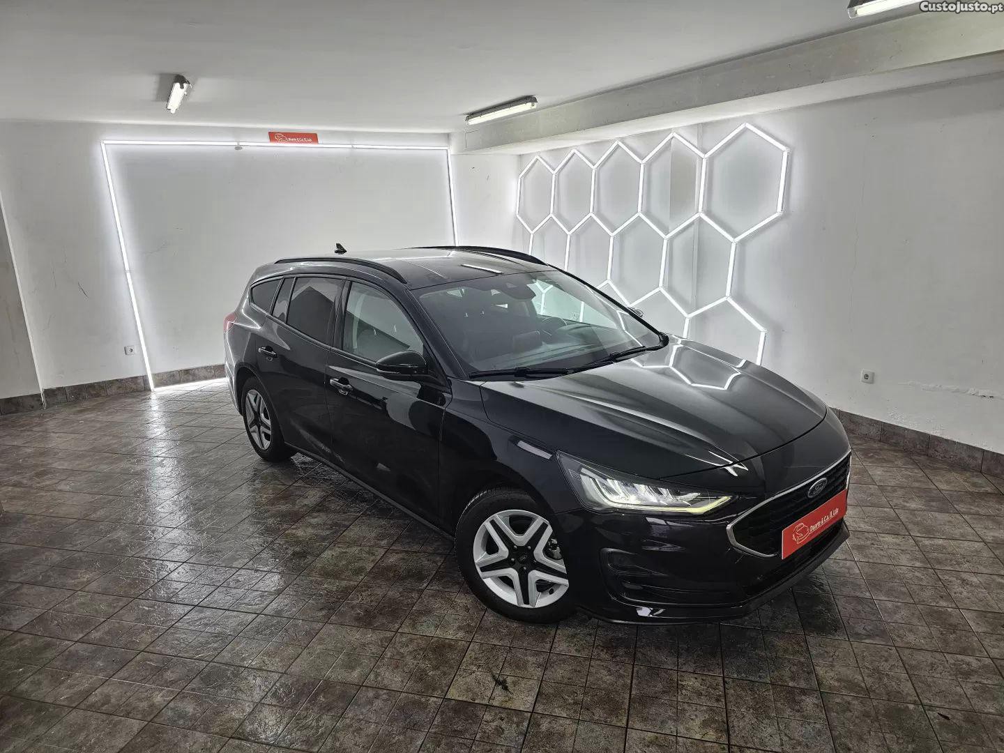 Ford Focus 1.0 ecoboost connected — fotografia 18