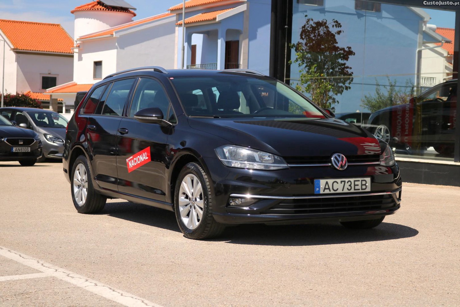 Volkswagen Golf Variant 1.6 TDI Confortline 115cv — fotografia 59