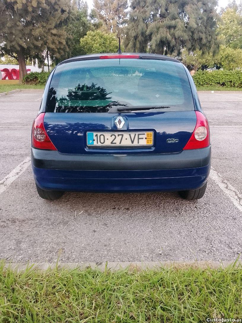 Renault Clio 2003 1.2 — fotografia 10