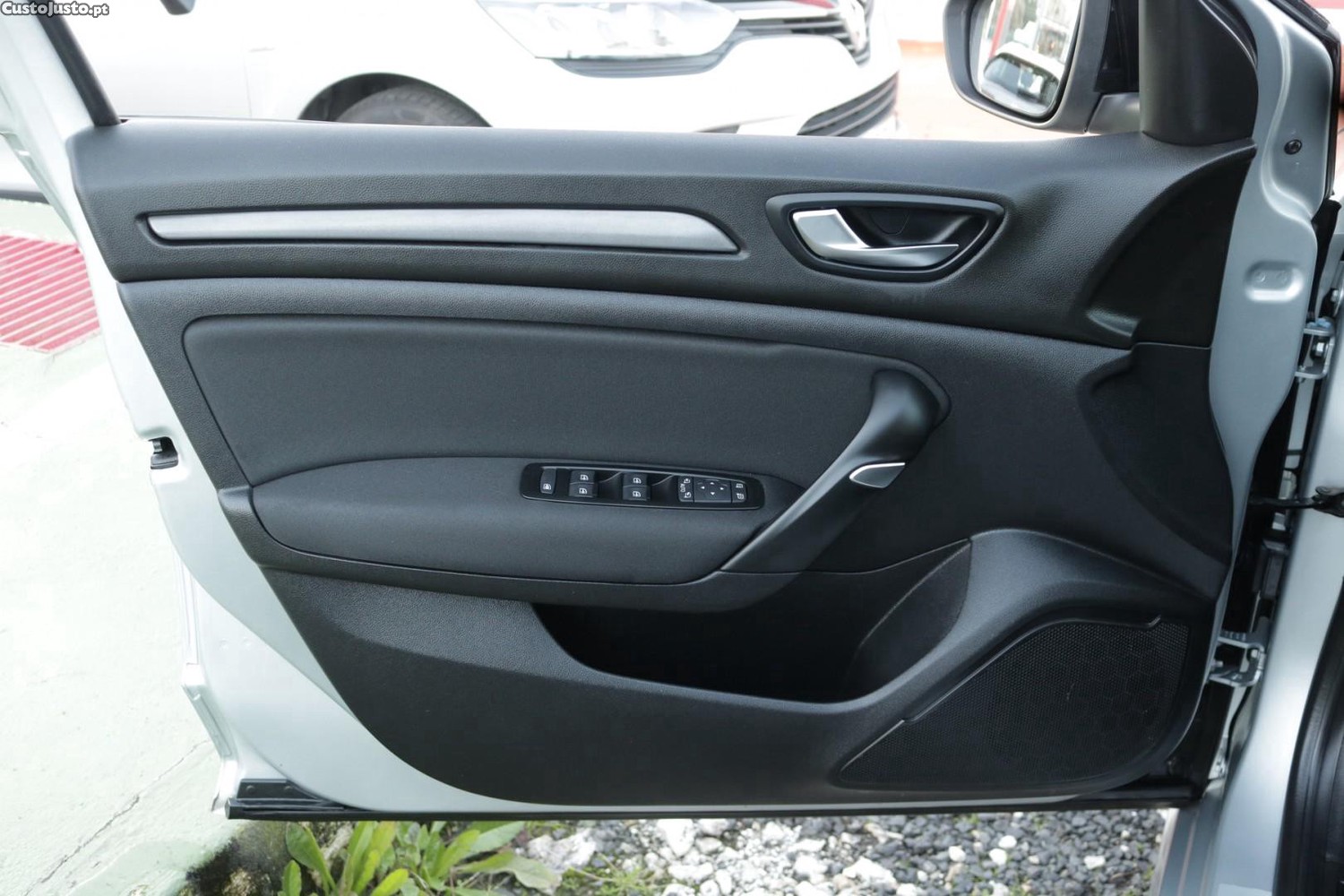 Renault Mégane 1.5 Blue DCI Limited 115cv — fotografia 32
