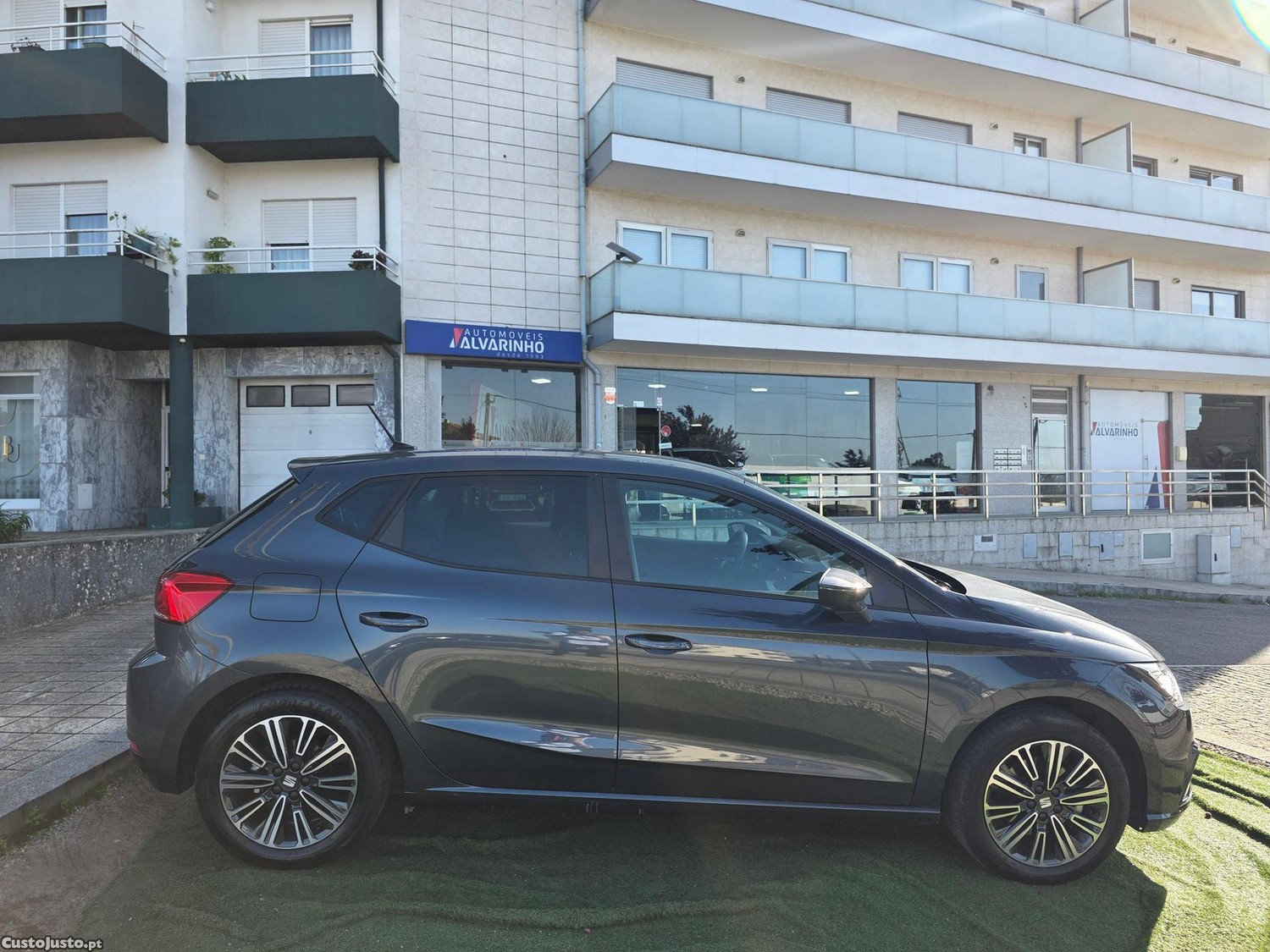 SEAT Ibiza 1.0 TSI Style DSG — fotografia 23