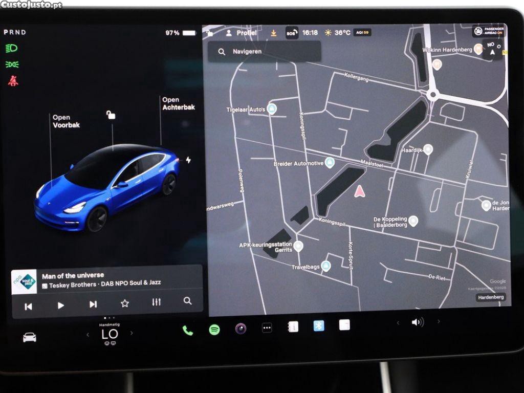 Tesla Model 3 Long-Range RWD — fotografia 2