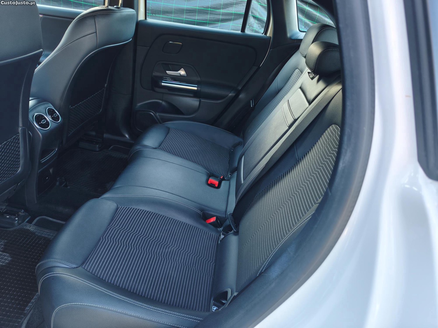 Mercedes-Benz EQA Progressive — fotografia 6