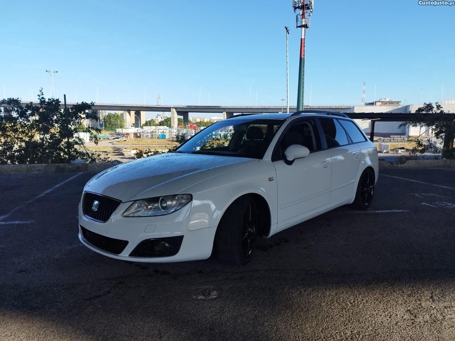 SEAT Exeo Sport — fotografia 16